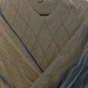 Van Heusen Men's Gray V-Neck Cardigan Sweater